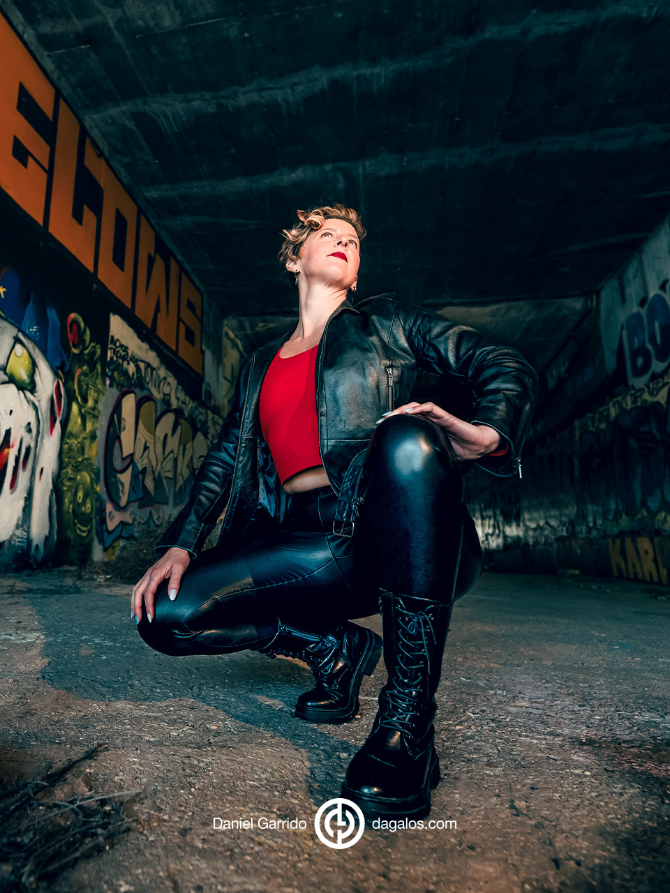 Daniel Garrido, fotógrafo profesional en Madrid, especializado en fotografía deportiva, fotografía de retrato y books, fotografía de espacios y fotografía de eventos. Fotografía consciente